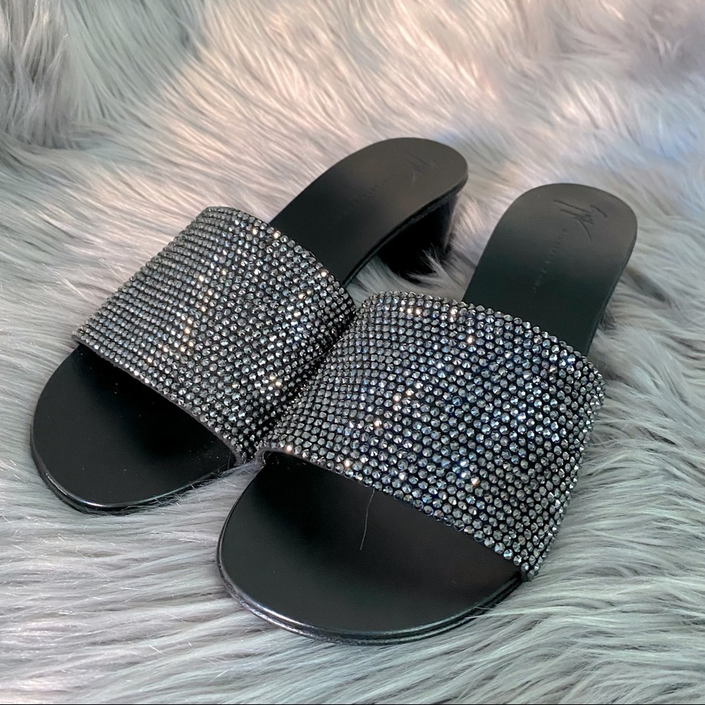 Giuseppe Zanotti Adelia 50 black leather Swarovski crystal slides sz EU 40/US 9